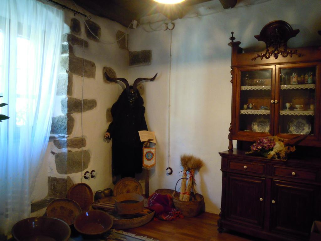 Casa Castori Bed & Breakfast Macomer Exterior photo