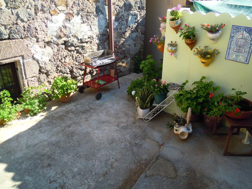 Casa Castori Bed & Breakfast Macomer Exterior photo